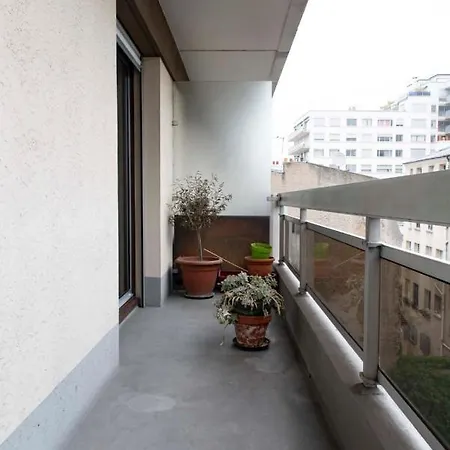 Hostnfly - Beautiful Spacious And Bright Apt In Menilmontant Apartment *